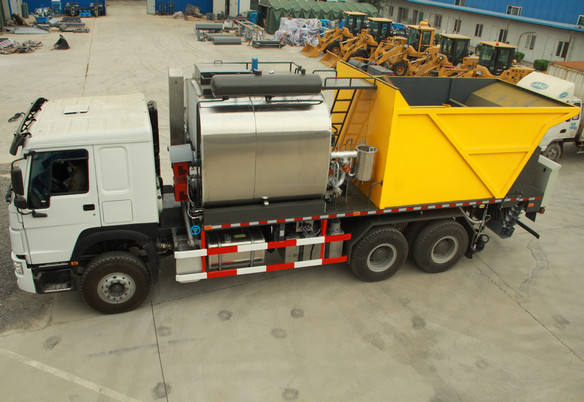 新疆同步碎石封層車價(jià)格